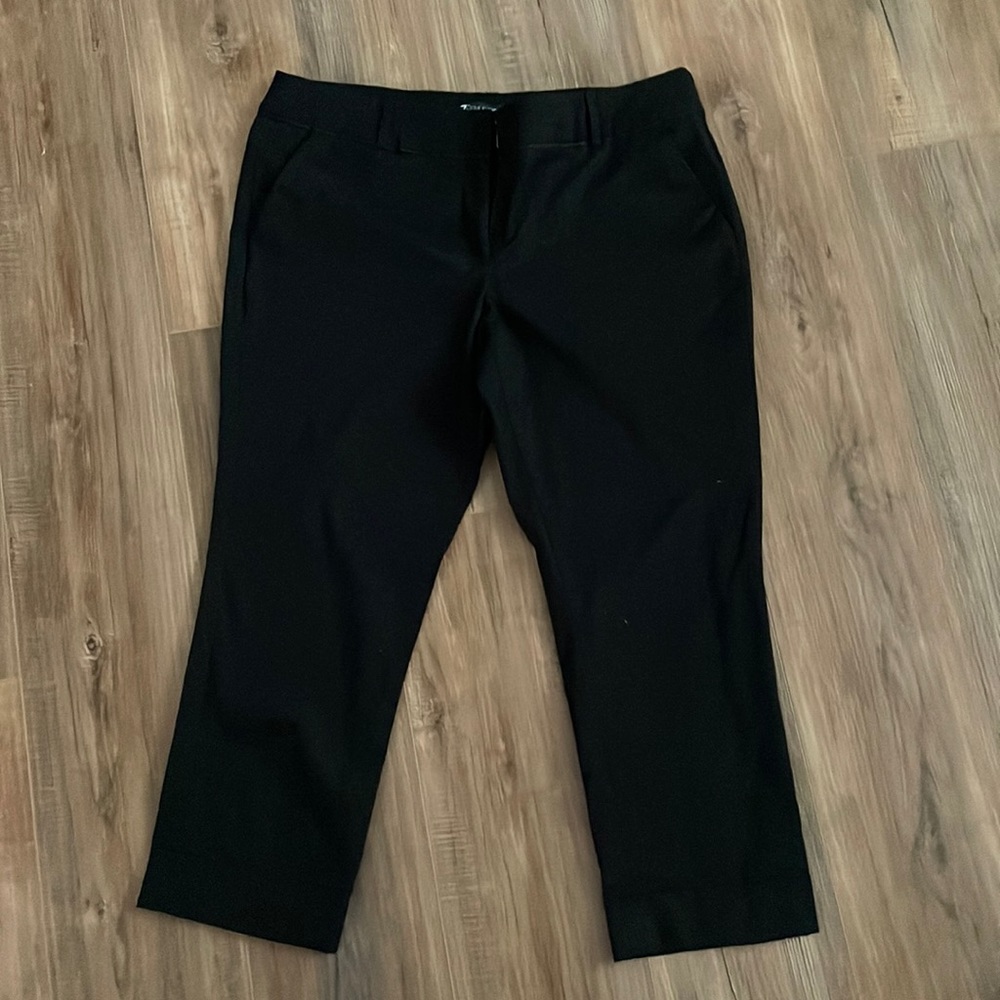 New York & Company Women’s Capri